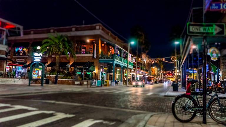 Archway-Lights-768x432